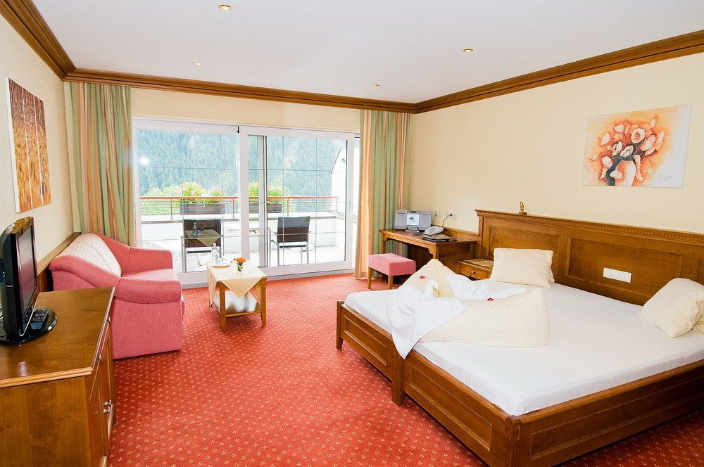 Berg-Spa & Hotel Zamangspitze ซังคท์กัลเลนเคียร์ช ภายนอก รูปภาพ